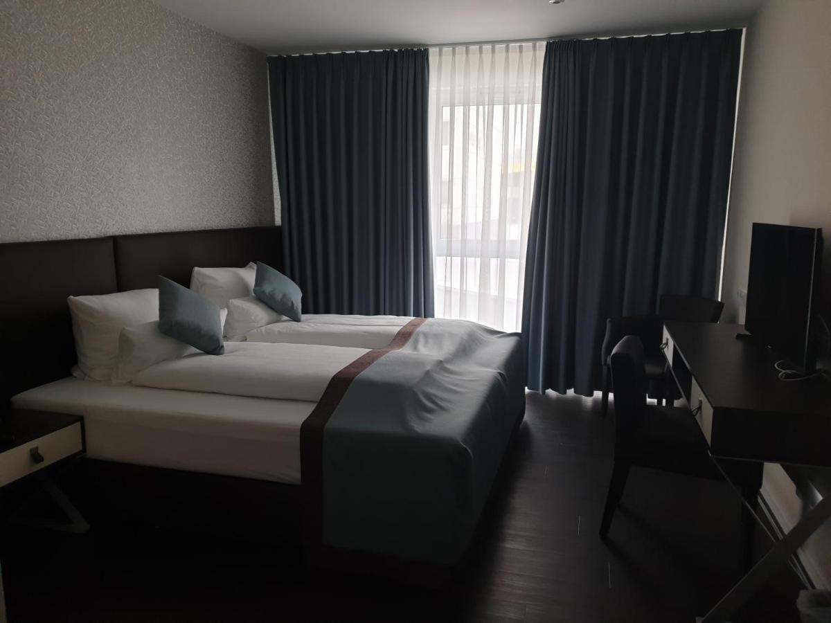 Trip Inn Conference Hotel & Suites Вецлар Екстериор снимка
