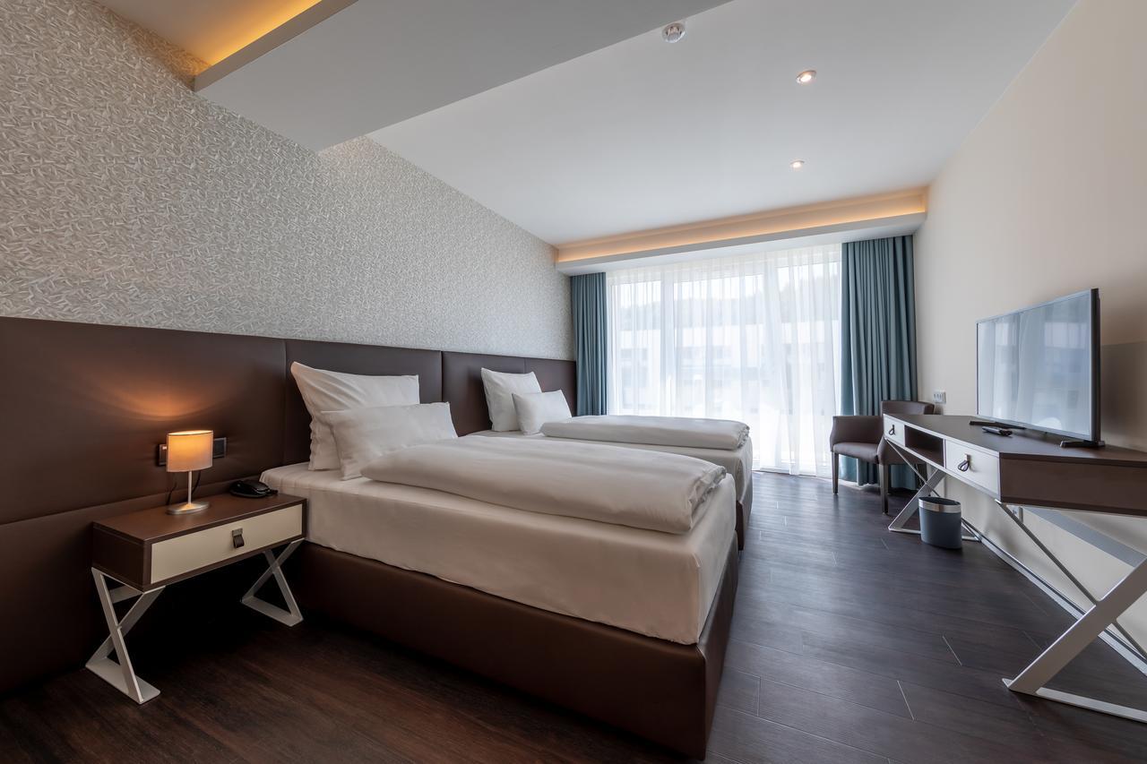 Trip Inn Conference Hotel & Suites Вецлар Екстериор снимка