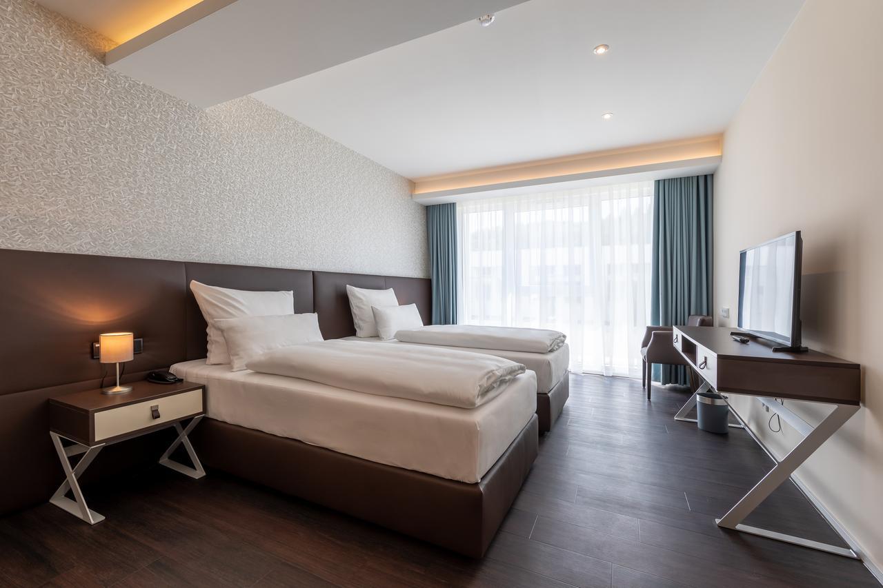Trip Inn Conference Hotel & Suites Вецлар Екстериор снимка